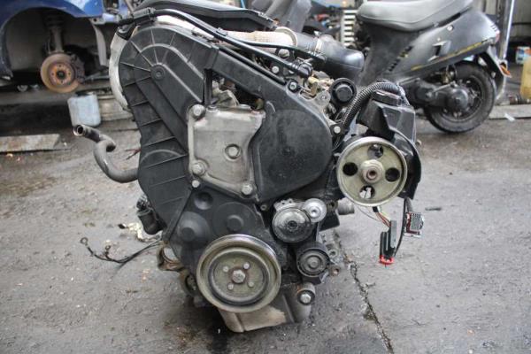 MOTEUR CITROEN/PEUGEOT 1.9 DIESEL - Vue 4